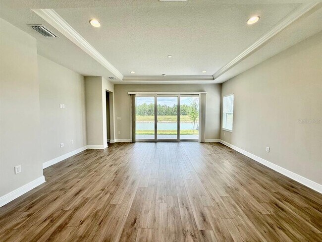 Building Photo - 35617 Stableton Ln