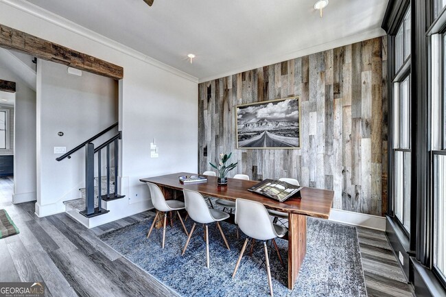 Building Photo - 2555 Brook Run