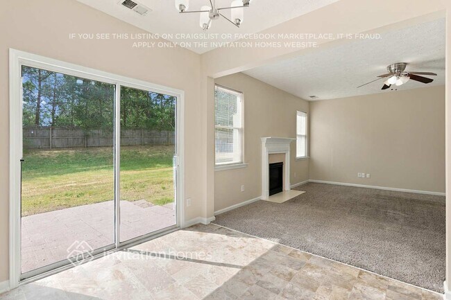 Building Photo - 250 Silver Arrow Cir