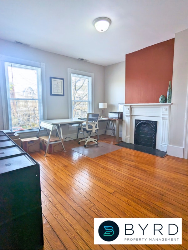 Building Photo - 3027 Floyd Ave