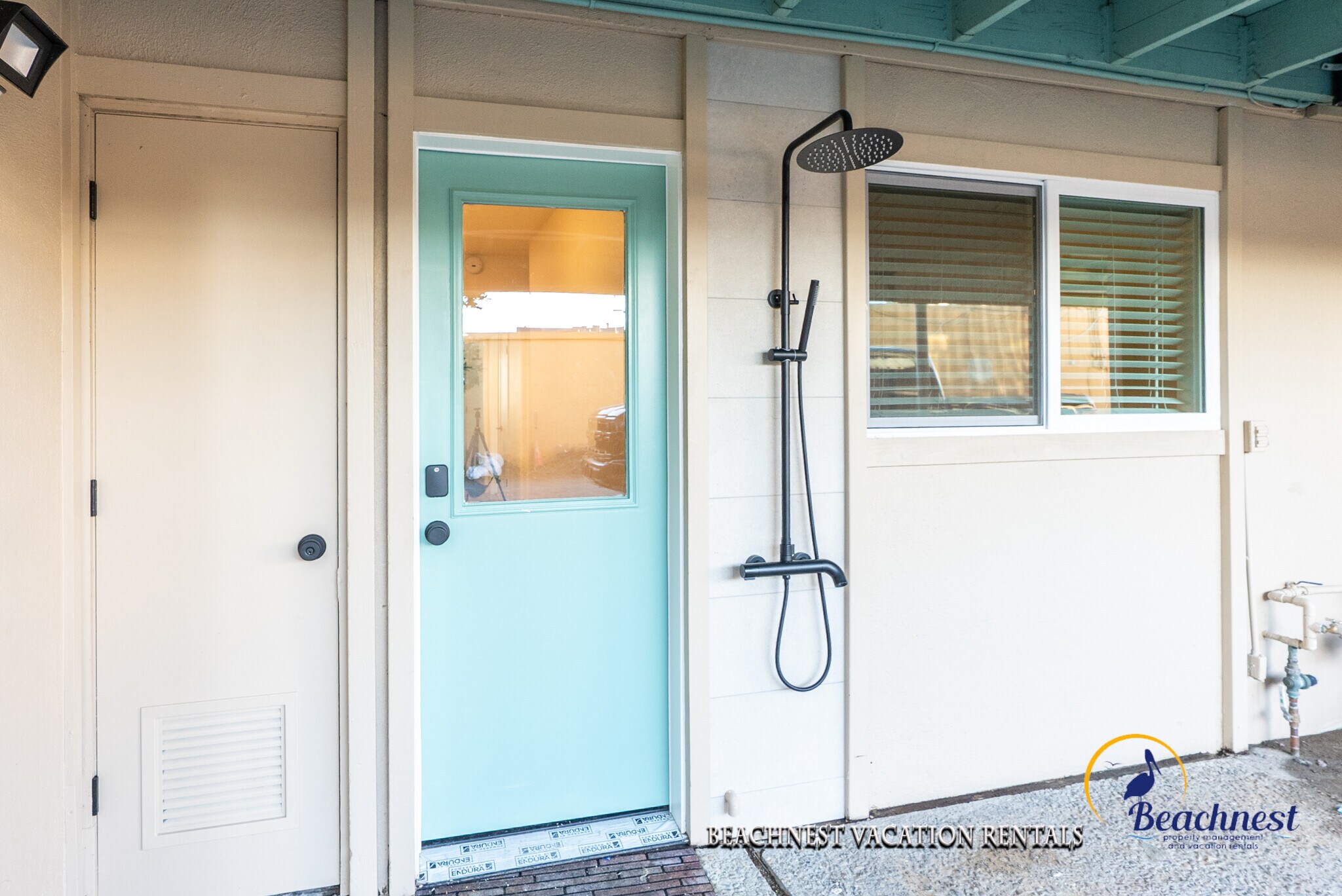 Building Photo - 112 Marina Ave