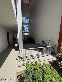 Building Photo - 1700 Pine Valley Dr