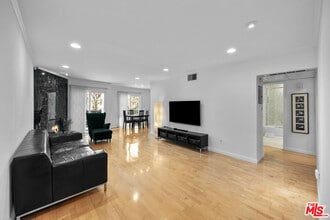 Building Photo - 1515 S Beverly Dr