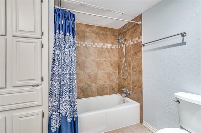 Building Photo - 438 Yacht Club Dr