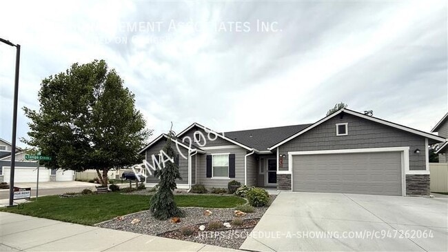 Building Photo - 6031 N Spindrift Ave