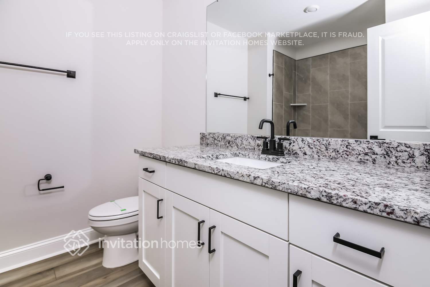 Building Photo - 502 Azalea Gaze Dr