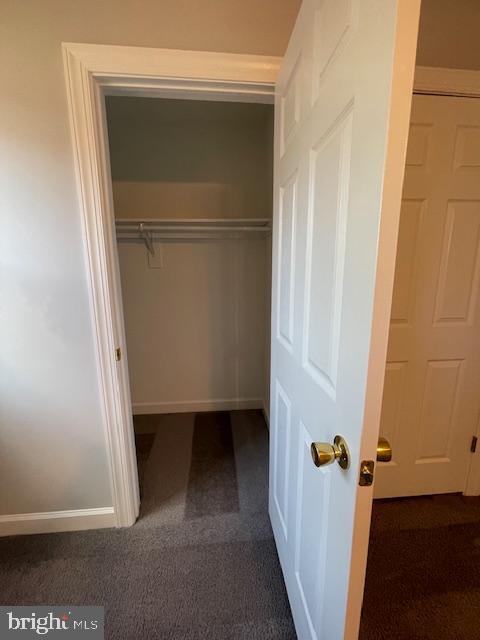 Building Photo - 817 Hastings Ct