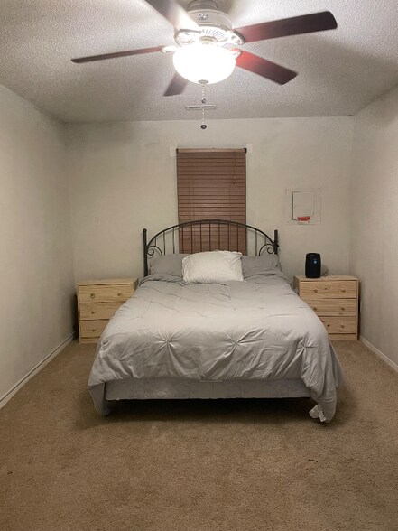 Building Photo - 816 Stephanie Ct