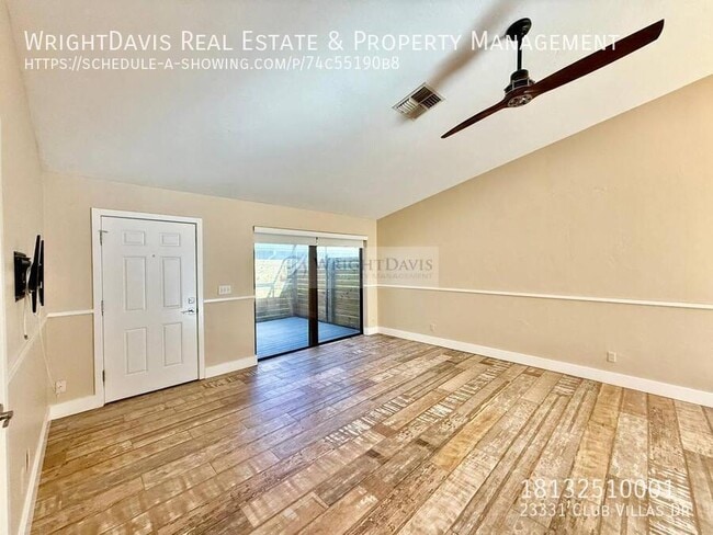 Building Photo - 23331 Club Villas Dr