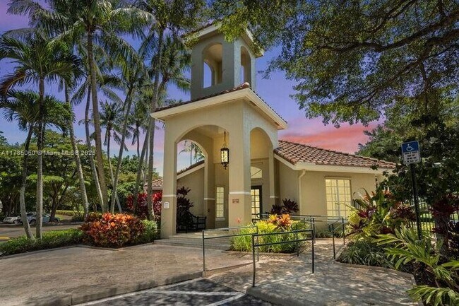 Building Photo - 5555 N Military Trl