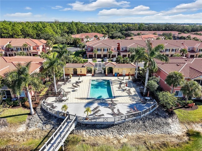 Building Photo - 20241 Estero Gardens Cir