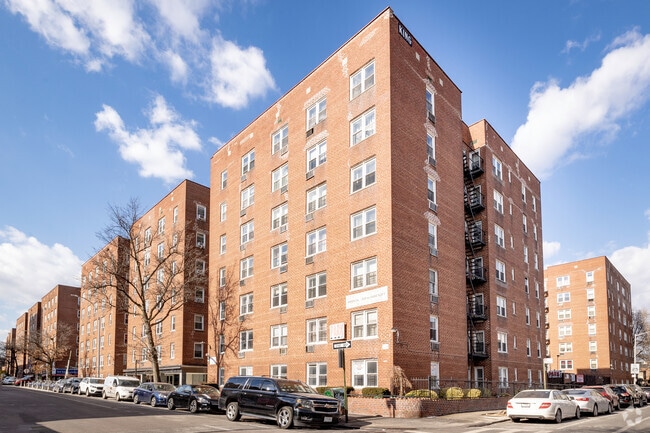 King George - King Apartments