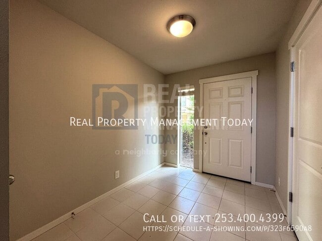 Building Photo - 303 Chelan Ave NE