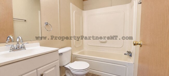 Building Photo - *** Very Nice *** 3 Bed 2 Bath Modular house