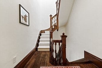 Building Photo - 57 Monmouth St