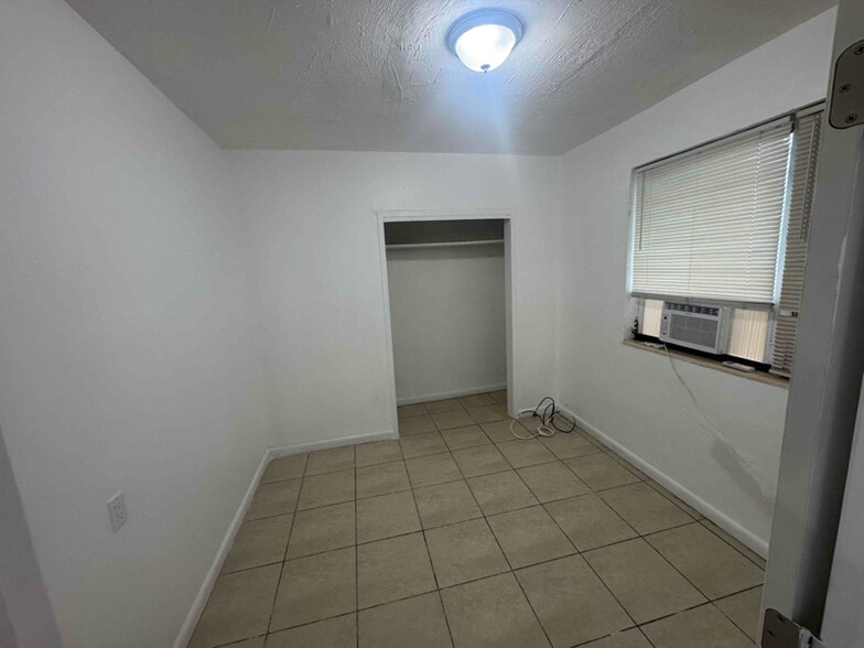 Building Photo - 7000 NW 8th Ave