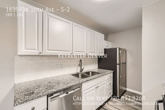 Building Photo - Charming 2-Bedroom Garden-Level Apartment ...