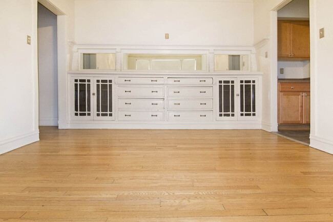 Dining/Living room - 5427 S. Greenwood