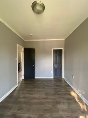 Building Photo - 4013 Belwood Ave