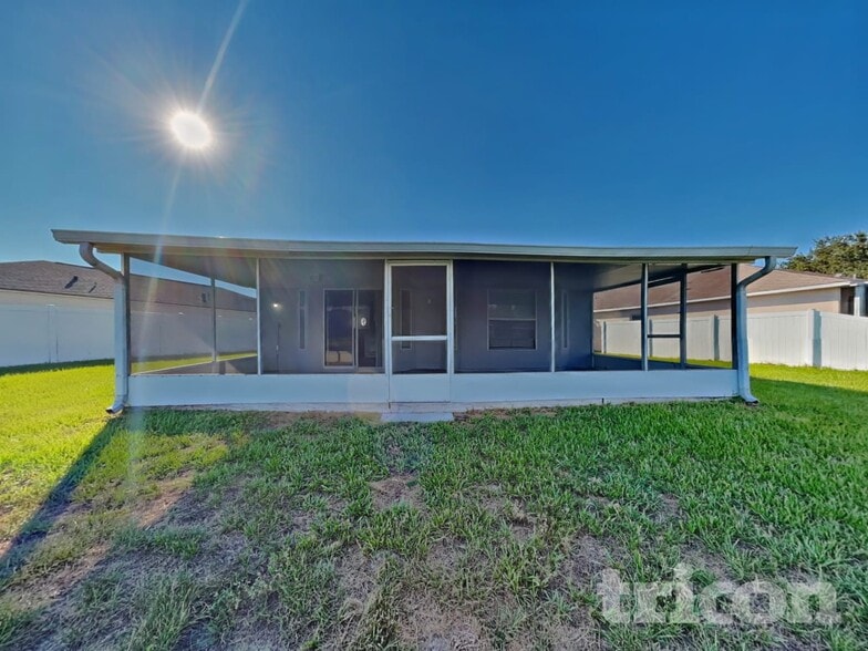 Building Photo - 10605 Navigation Dr