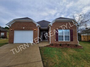 Building Photo - Home for rent in Gardendale