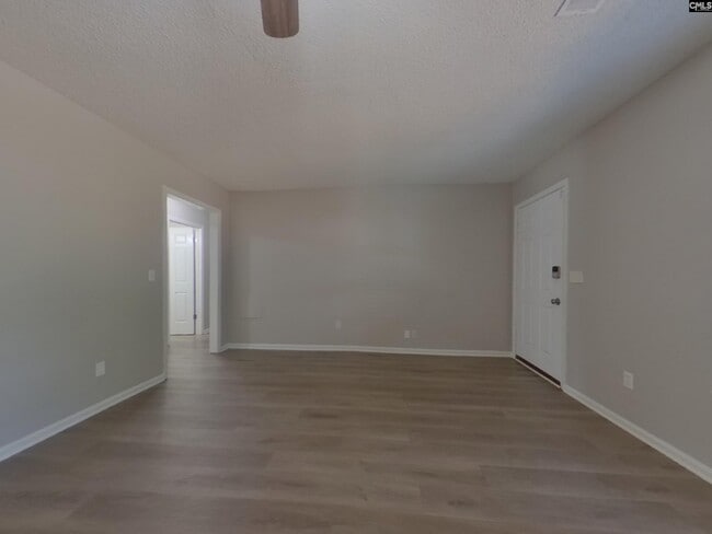 Building Photo - 516 Kenton Dr