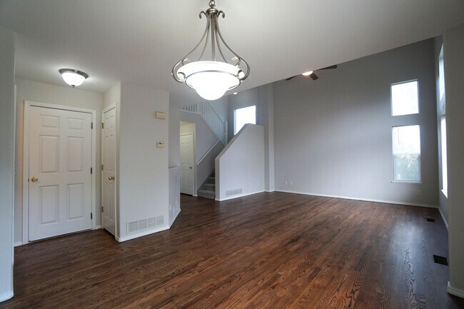 Building Photo - 6613 Payette Dr
