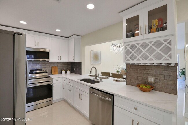 Building Photo - 181 Aruba Ln
