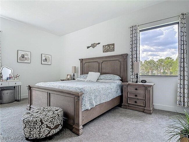 Building Photo - 5285 Marano Dr