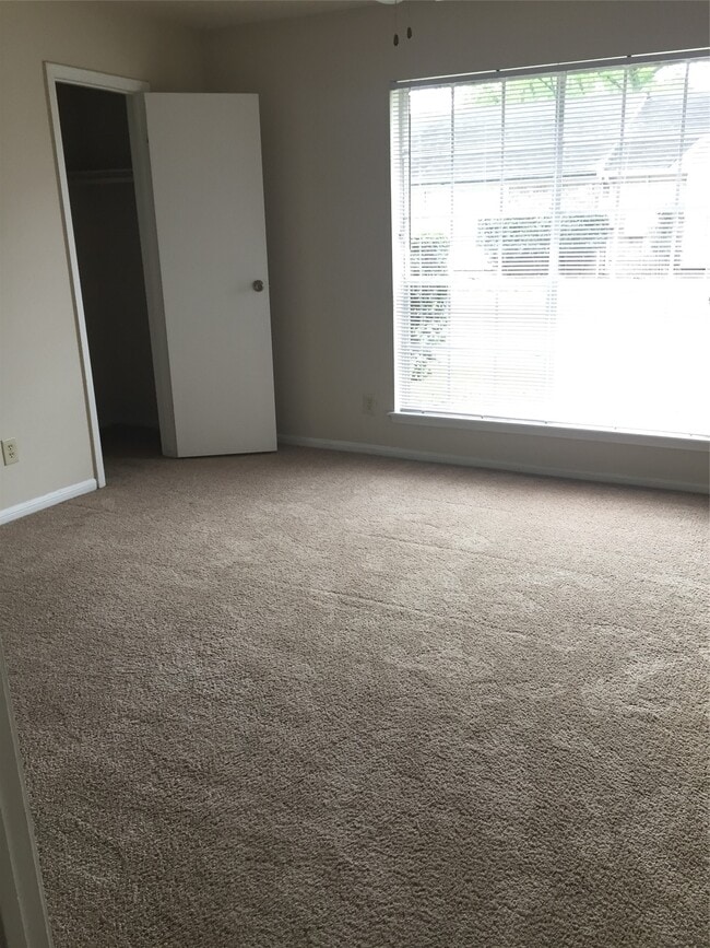 Building Photo - 1224 Lyric Ln