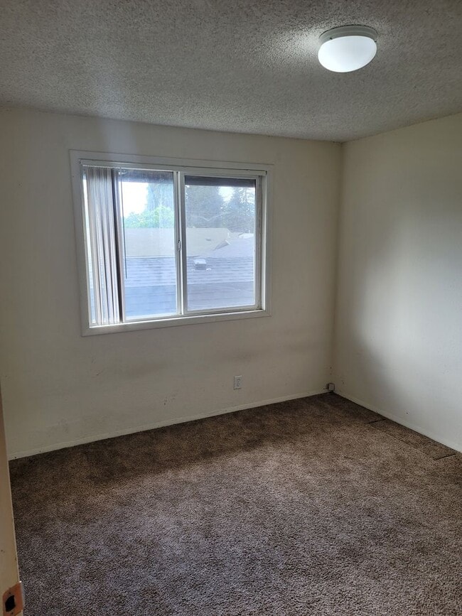 Building Photo - 666n52