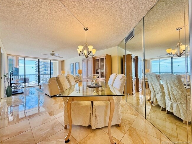 Building Photo - 9500 S Ocean Dr