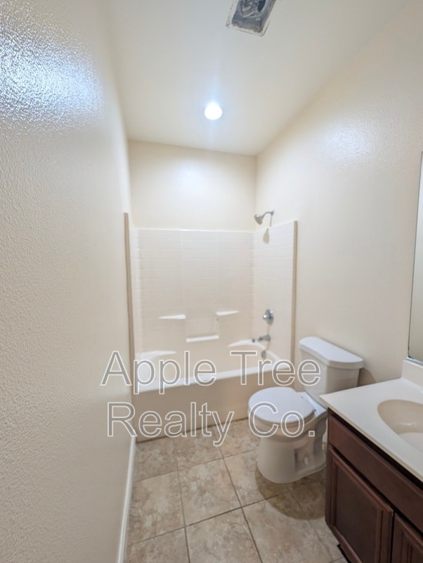 Building Photo - 1349 Edelweiss Dr