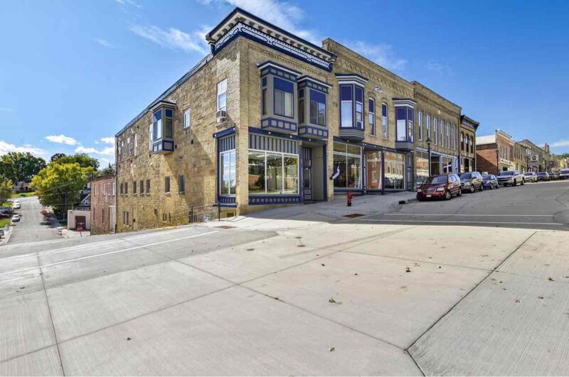 Building Photo - 104 High St