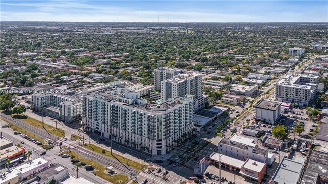 Building Photo - 140 S Dixie Hwy