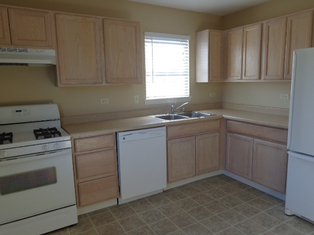 Building Photo - 801 Woodbine Ln