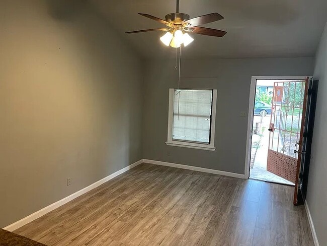 Building Photo - 6605 Spring Lark Dr