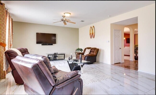 Building Photo - 1109 Renaissance Trail