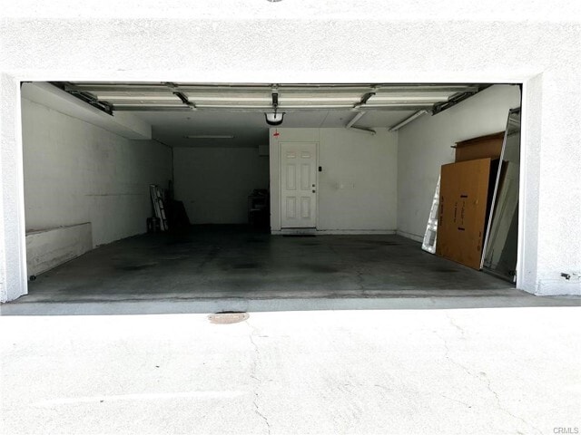 Building Photo - 9301 Shirley Ave