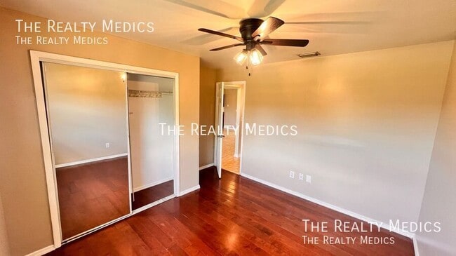 Building Photo - 6421 Undine Way