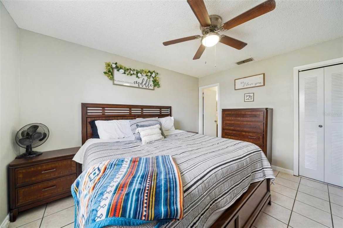 Building Photo - 5103 SE 42nd Trce