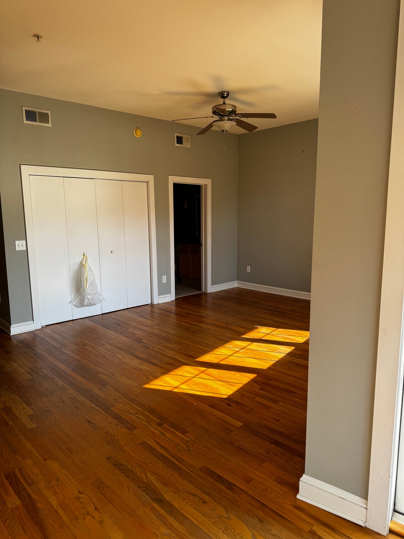 Building Photo - 680 Greenwood Ave NE