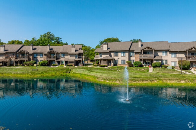 Building Photo - Pointe Inverness