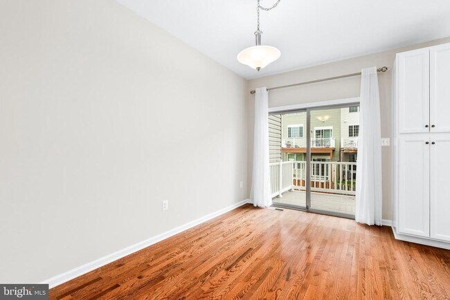 Building Photo - 8479 Randell Rdg Rd