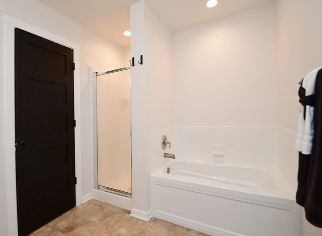 Building Photo - 14902 Mormon St