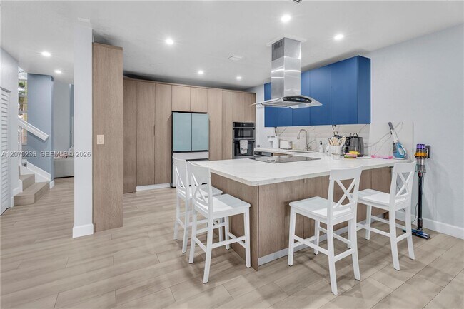 Building Photo - 11369 NW 73rd Terrace