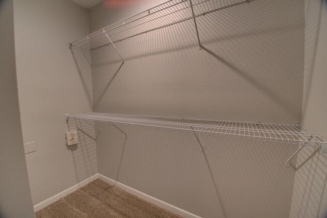 Building Photo - 2320 Gracy Farms Ln
