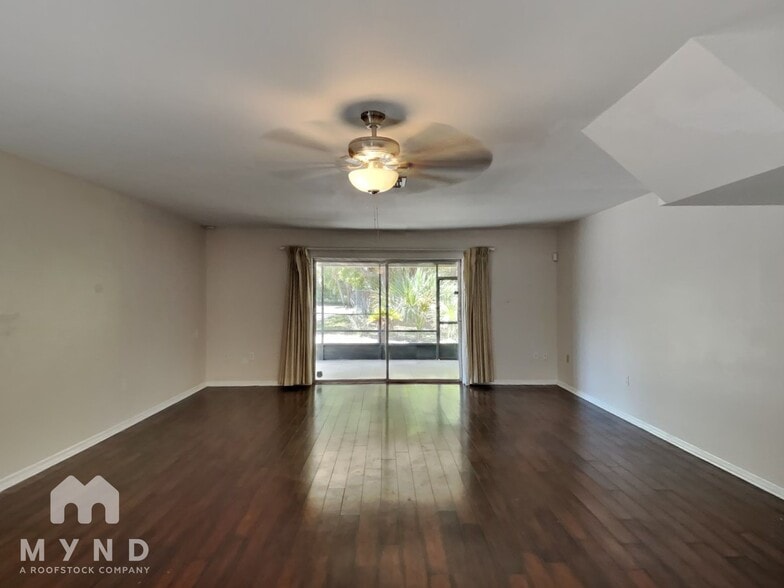 Building Photo - 7296 Daniel Webster Dr