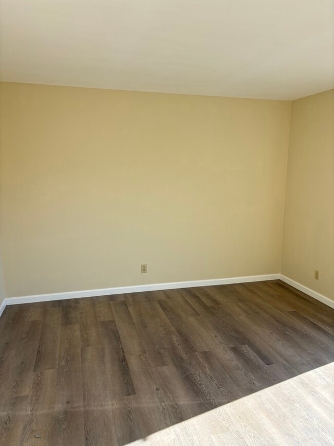 Building Photo - 3238 Colusa St