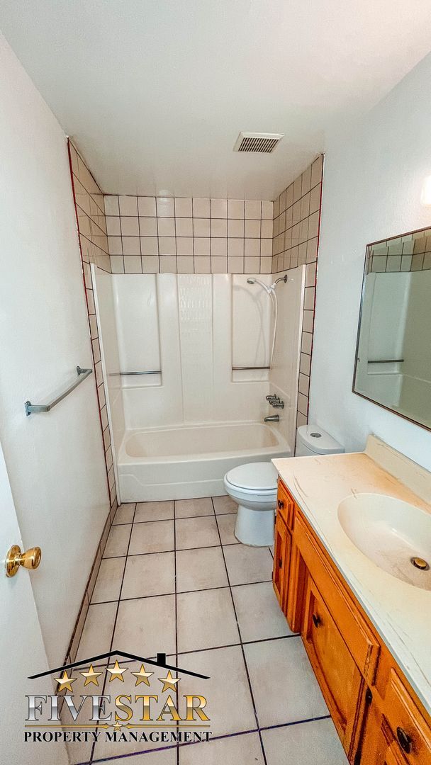 Building Photo - 2509 Patti Ct